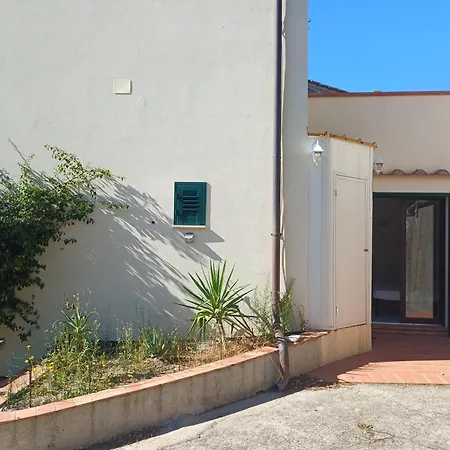 Casa Del Merlo * מרינה די קמפו